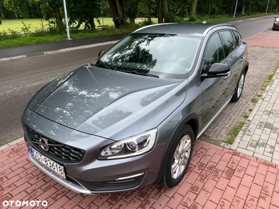 Volvo V60 Cross Country D3 Geartronic Momentum