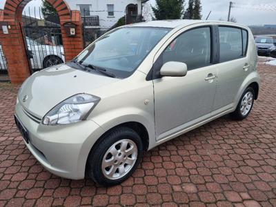 Używane Daihatsu Sirion - 11 700 PLN, 208 100 km, 2006