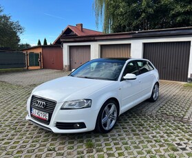 Audi A3 1.8 TFSI Sportback quattro S line Sportpaket (plus)