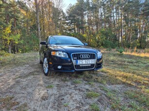 Audi A4 2.0T FSI Quattro