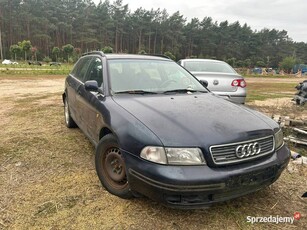 AUDI A4 4x4 napęd DIESEL 2,5CM 150KM KOMBI 1998r