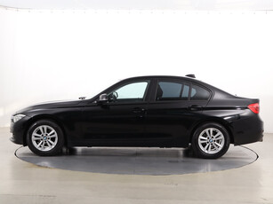 BMW 3 2016 318 i 91050km Sedan