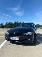 BMW Seria 3 320i