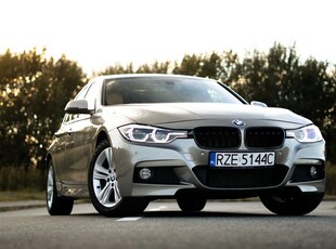 BMW Seria 3 330i xDrive M Sport