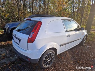 Ford Fiesta Lift van mk6 1,3 b 2006