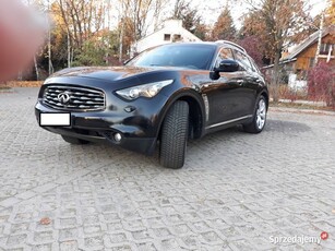 INFINITI FX37S