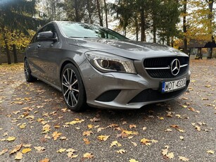 Mercedes-Benz CLA Shooting Brake 200 7G-DCT