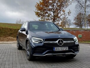 Mercedes-Benz GLC 300 4-Matic AMG Line