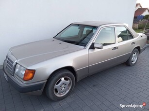 Mercedes-Benz W124