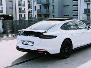 Porsche Panamera 4 E-Hybrid