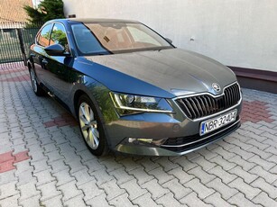 Skoda Superb 2.0 TDI SCR Style DSG