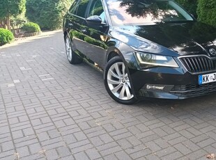 Skoda Superb Combi 1.6 TDI DSG Active