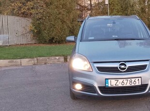 Sprzedam Opel Zafira B