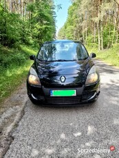 Sprzedam renault scenic 1.6 z gazem ,hak 2011r