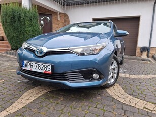 Toyota Auris Hybrid 135 Sprint