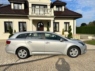 Toyota Avensis Combi 2.0 D-4D Comfort