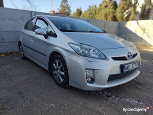 Toyota Prius 1,8 hybryda 2011 led navi hud Zamiana Suv Dodge Rav4