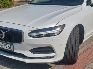 Volvo S90 T6 AWD Momentum