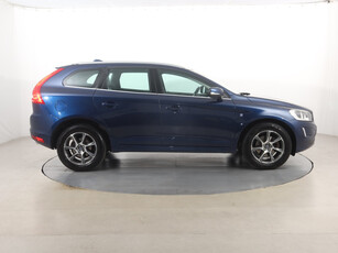 Volvo XC60 2015 D4 218604km SUV