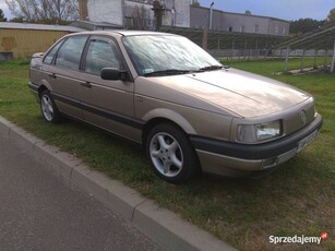 VW Passat B3 2.0 GL automat