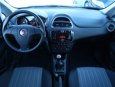 Fiat Punto 2017 1.2 14356km ABS klimatyzacja manualna