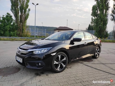 Honda Civic x 1.5 sedan salon polska ASO bezwypa