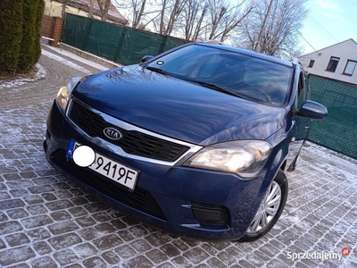 KIA / CEED / LIFT / 1.6 / CRDI / ŁADNA / ZAREJESTR /