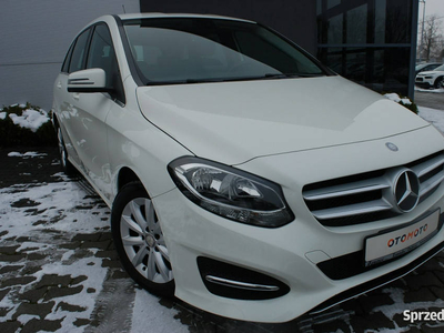 Mercedes B 180 Nawigacja.30,800Netto W246 (2011-)