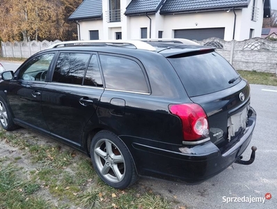 Na sprzedaż Toyota Avensis kombi