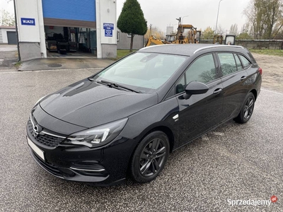 Opel Astra K 1.4BENZYNA Pełna Opcja Serwisowany Bezwypadkowy