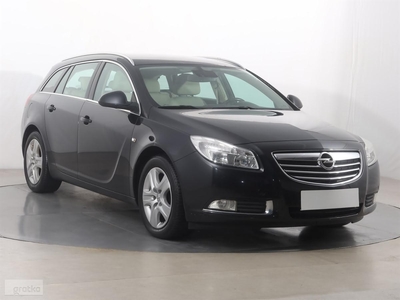 Opel Insignia , Salon Polska, Klimatronic, Tempomat, Parktronic