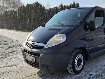 Opel Vivaro 2.0CDTI 2008/9r LIFT klima grzany fotel kierowcy