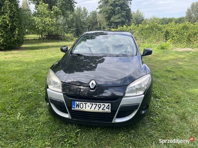 RENAULT MEGANE III Coupé