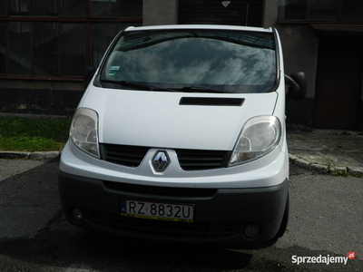 Renault Trafic 2.0 dCi 115 FAP L1H1