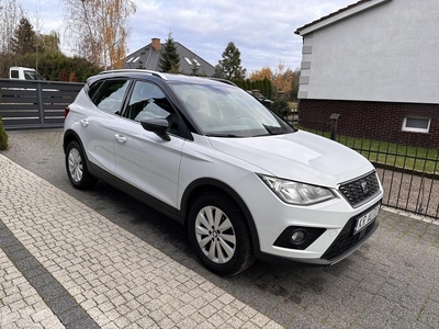 SEAT Arona XCELLENCE LED Alu Klimatronik Tempomat PDC !!