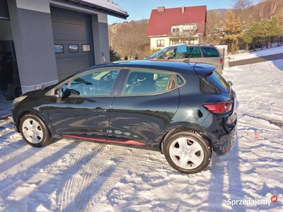 Sprzedam renault clio 4 z 2013 roku 1.2 benzyna