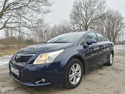 Toyota Avensis III 1 rejestracja 2010 Salon Polska