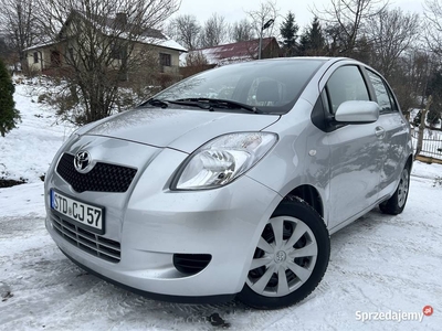 Toyota Yaris, 1.3 Benzyna, Klimatyzacja, Bezwypadkowy