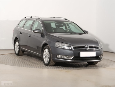 Volkswagen Passat B7 , Serwis ASO, Automat, Navi, Klimatronic, Tempomat,