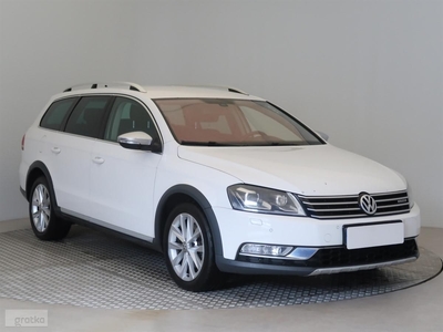 Volkswagen Passat B7 , Serwis ASO, Xenon, Bi-Xenon, Klimatronic, Tempomat,