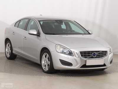 Volvo S60 II , Serwis ASO, 202 KM, Skóra, Xenon, Klimatronic, Tempomat,