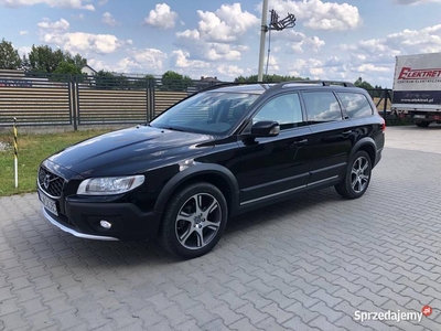 Volvo XC70 2,4D5 AWD