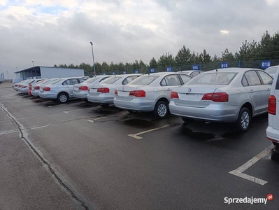 VW JETTA benzyna MPI +LPG - stan jak nowy - do rejestracji