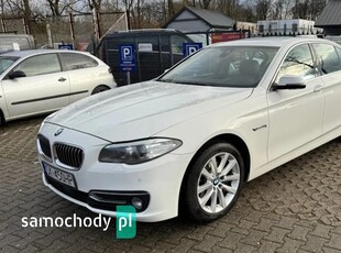 BMW Seria 5 525d xDrive Luxury Line