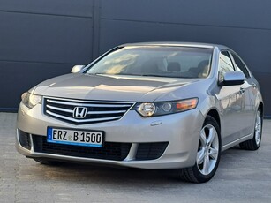 Honda Accord VIII * BARDZO ŁADNA* 2.0benz.* PODGRZ. fotele*