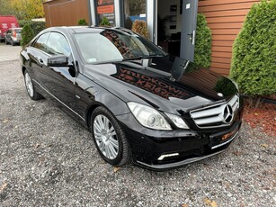 Mercedes E 200