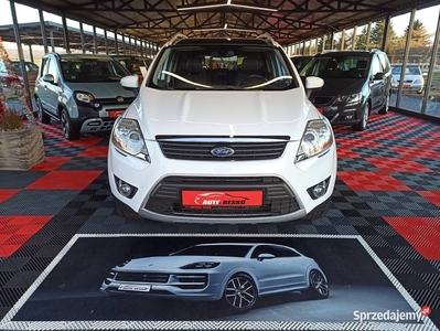 FORD KUGA Napęd 4x4 Xenon Panorama Nowe hamulce Stan BDB