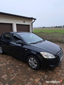 Kia Ceed 1.4 109KM benzyna, ISOFIX, klimatyzacja.