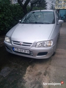 Mitsubishi Space Star 2001r. 1,6 benzyna