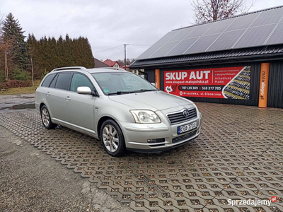 Toyota Avensis 2.2 06r